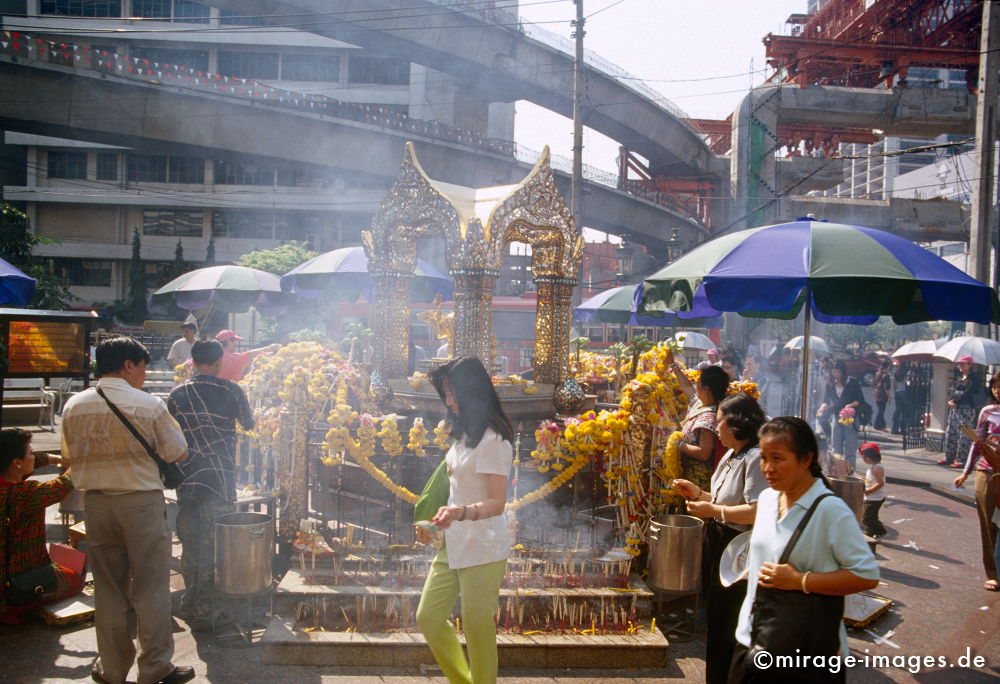 Erawan Schrein
Bangkok
Schlüsselwörter: mixed1