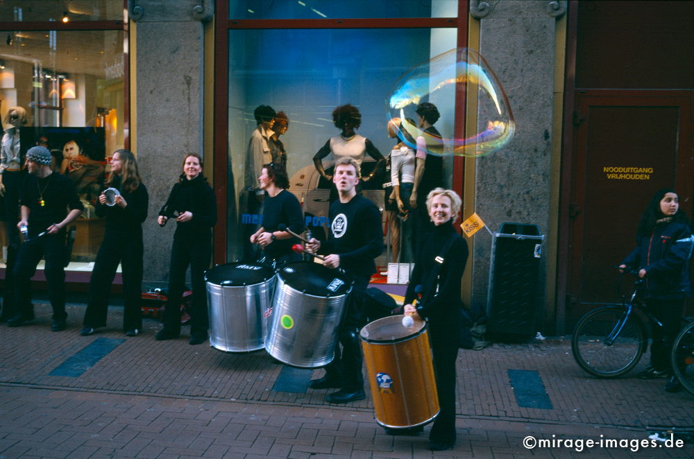 Soap Bubbles
Amsterdam
