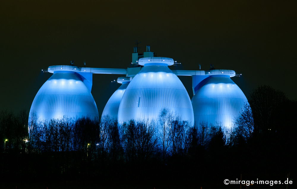 Klärwerk
Bottrop
Schlüsselwörter: Industrie, Eisen, Stahl, Architektur, Arbeit, Industriekultur,