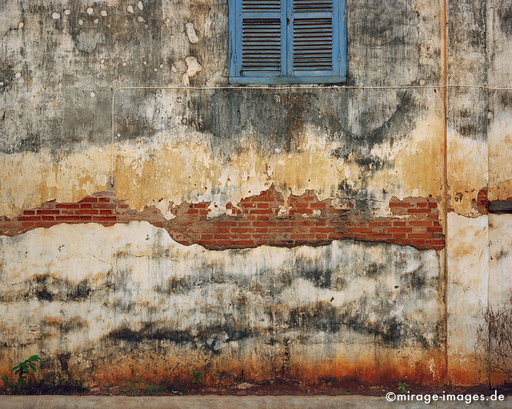 Facade
Pakse Champasak
Schlüsselwörter: Südost Asien, Reiseziel, Tourismus, Reise, Landschaft, Genuss, Kultur, aussen, draußen, Entwicklungsland, Fernreise, Tropen, Kolonialismus, französisch,