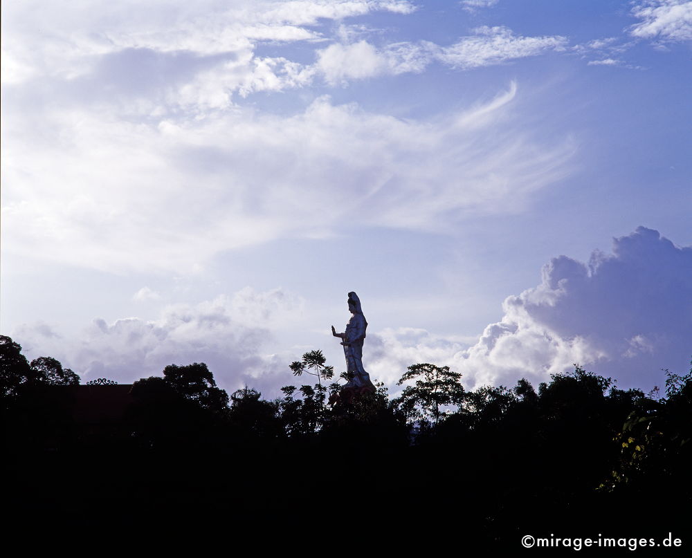 Bodhisattva Kuanin Guanyin
Bang Rian
