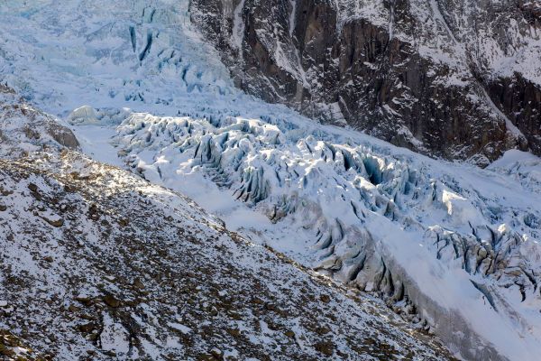 Glacier du Trient
Martigny
Schlüsselwörter: Gletscher blau tÃ¼rkis weiss abstrakt Klimawandel GedÃ¤chtnis malerisch Metamorphose SÃ¼sswasser vereist eisig Eis gefroren Winter Frost KÃ¤lte Eleganz wild romantisch rauh malerisch Natur geschÃ¼tzt bizarr Zauber natÃ¼rlich sauber unverfÃ¤lscht spektakul