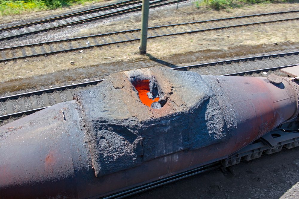 Torpedowagen
Duisburg
Schlüsselwörter: Industrie, Eisen, Hitze, glÃ¼hen, Transport, Montanindustrie, Stahl, Stahlindustrie, flÃ¼ssig, Ruhrgebiet, Schwerindustrie,