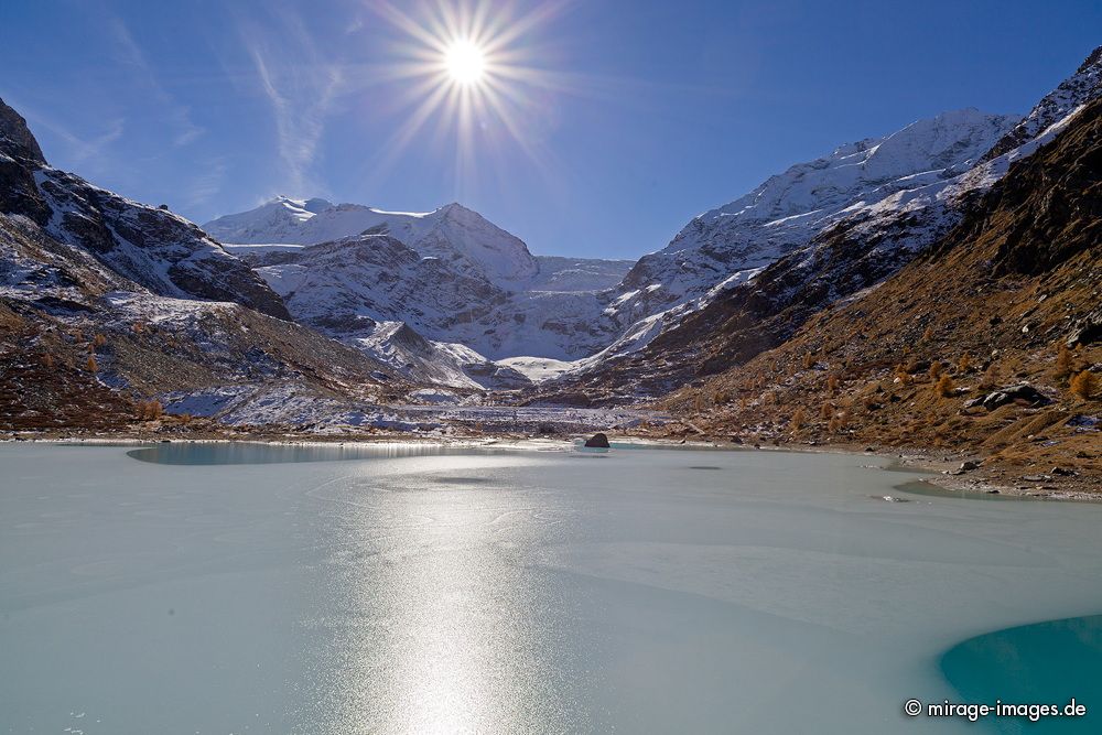 Reservoir
Turtmanntal
Schlüsselwörter: Oberems Canton du Valais Schweiz BlÃ¼omatt