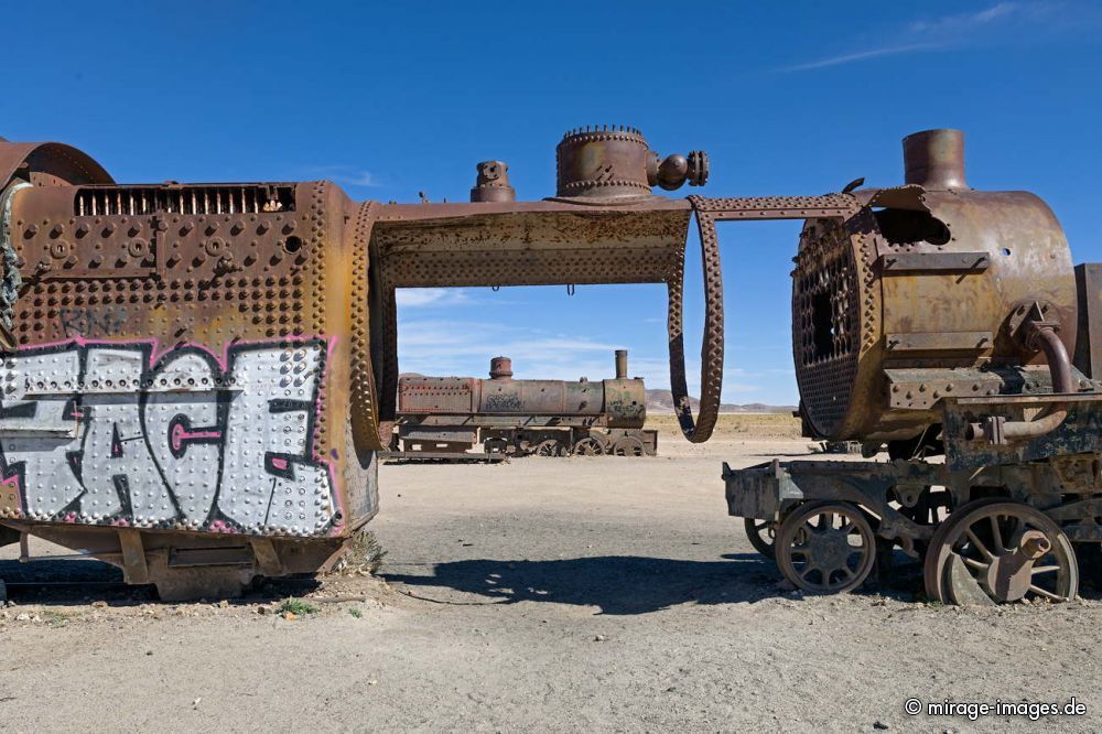 Cementerio de los Trenes  - cemetery of the Trains
Uyuni
