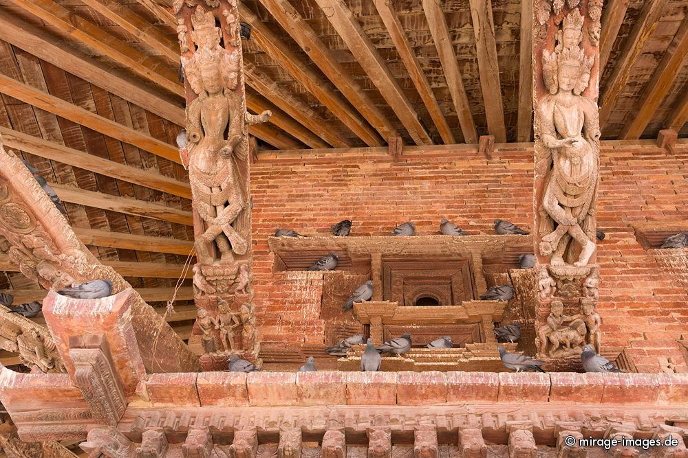 Holy Pidgeons
Durbar Square
