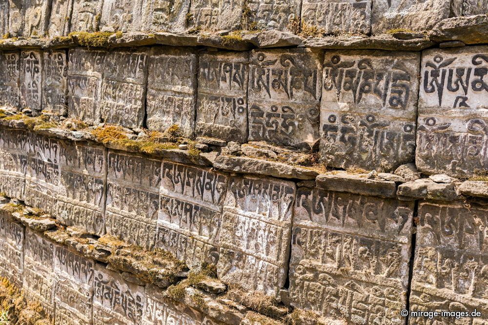 Mani Stone Plates
Phakding - Everest Base Camp Trekking Route
